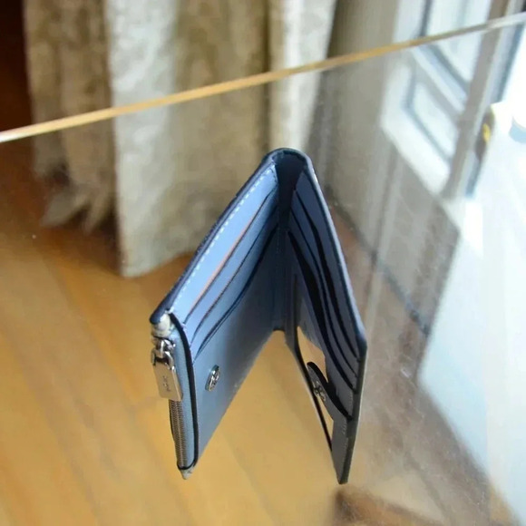 Kate Spade KF331 Leila Small Slim Bifold Wallet - Picture 7 of 7